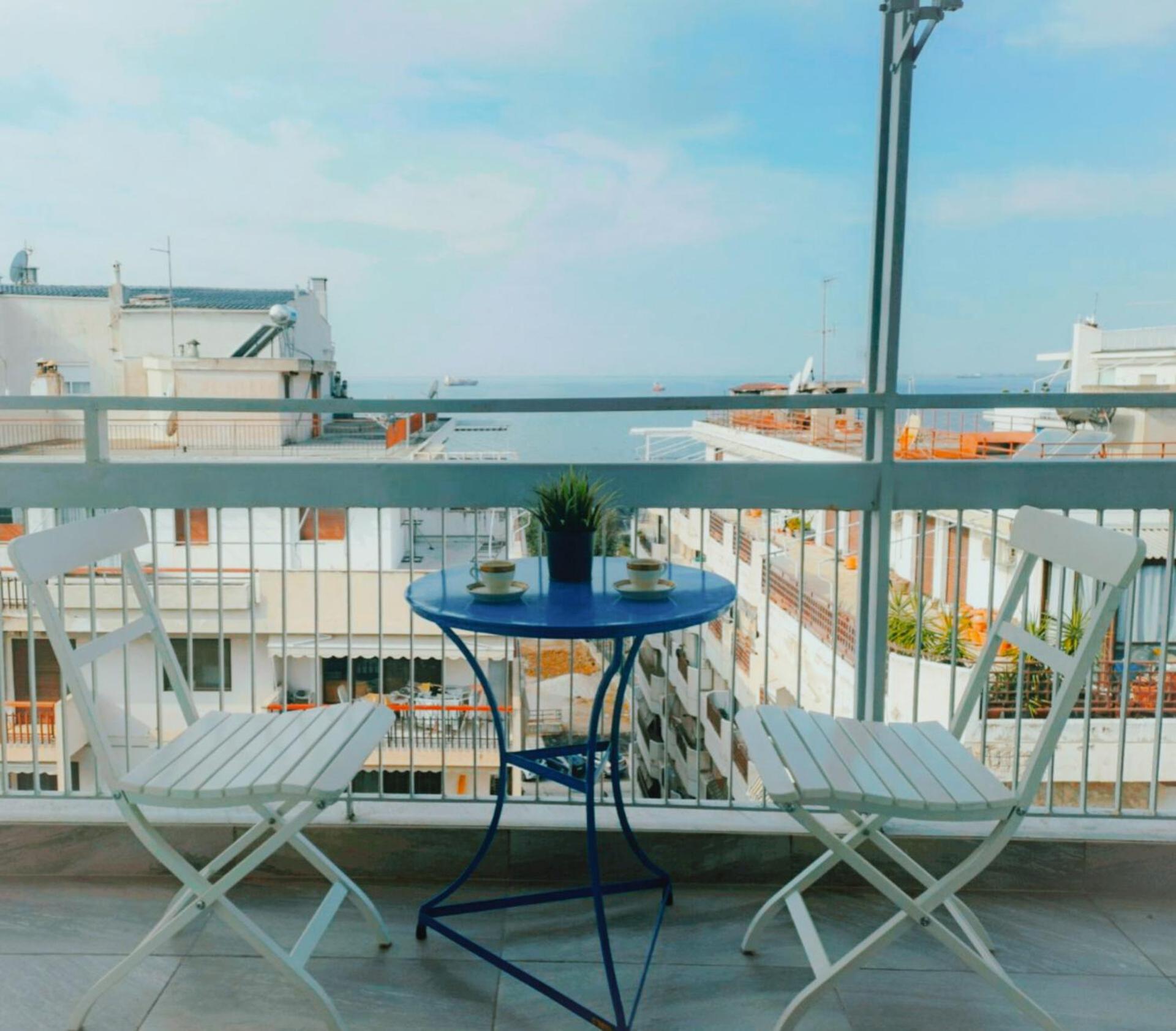 Vintage Art Home On The Sea Thessaloniki Exterior photo